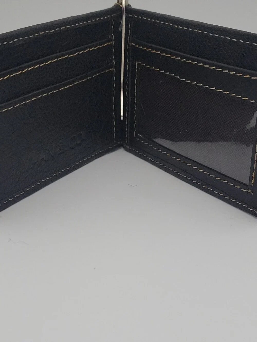 VAAN & CO. Black Bifold Men's Wallet with ID Window, Card Slots, Money Clip
